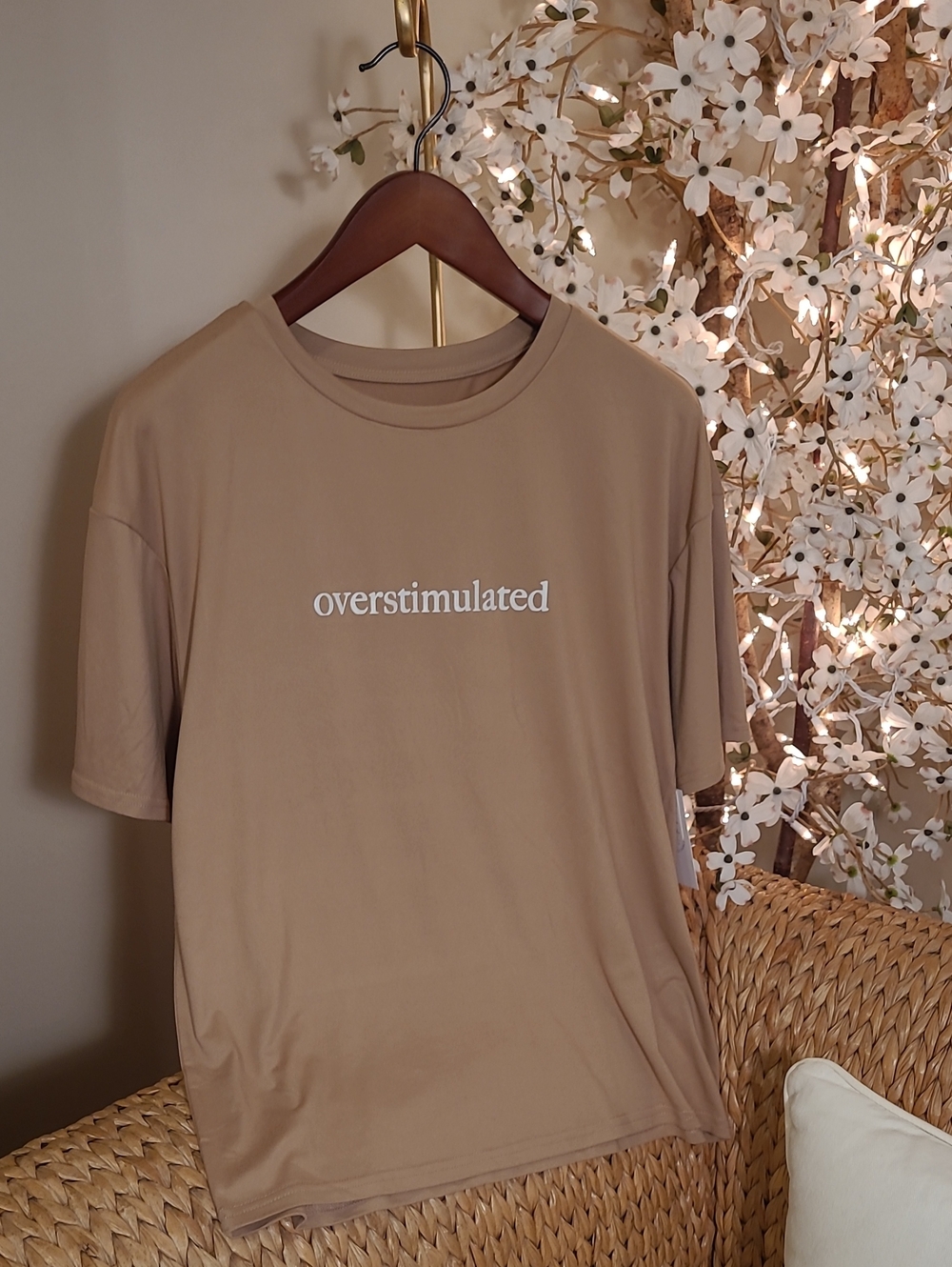 NWT Super Cute Graphic Tee